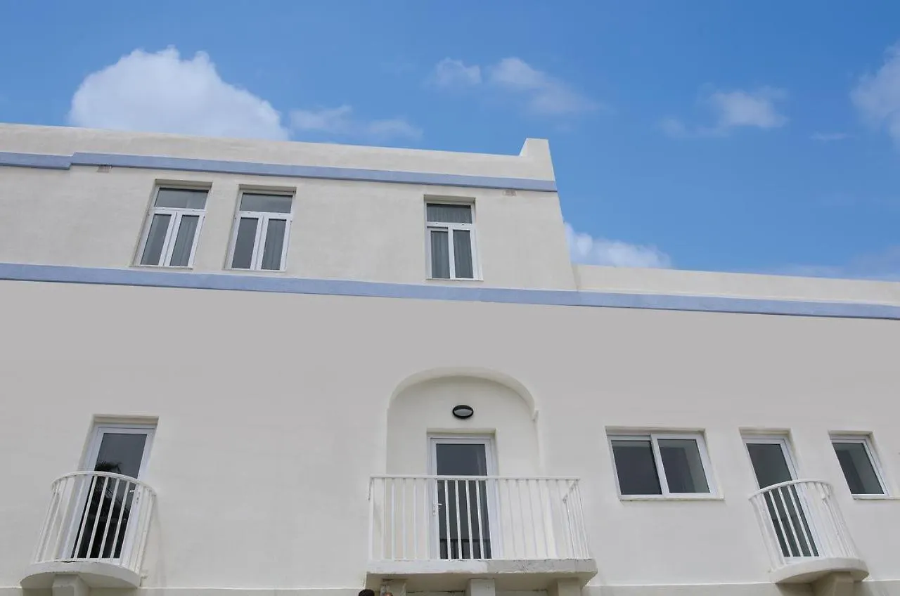 Cresta Beach Studios St. Julian's Hotel apartamentowy